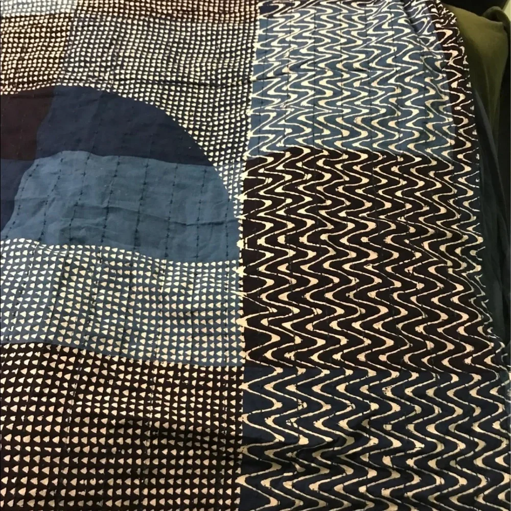 New Urban Outfitters Noa Duvet Cover